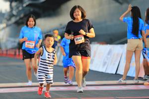 BIB: 8849, 8848
                            <button type="button" onclick="openModal(3113064)" class="btn btn-primary btn-sm float-right btn-popup" data-toggle="modal" data-target=".modal-high-quality">
                        <i class="fas fa-shopping-cart"></i> Add to Cart
                    </button>
                                            <button type="button" onclick="isThisMe(3113064, true)" class="btn btn-success btn-sm float-right btn-popup btn-isme hidden" data-toggle="tooltip" data-placement="bottom" title="นี่คือรูปของคุณใช่ไหม คลิกที่นี่เพื่อเอาเข้าอัลบั้ม">
                        <i class="fas fa-plus"></i> Add to album
                    </button>
                    <button type="button" onclick="isThisMe(3113064, false)" class="btn btn-warning btn-sm float-right btn-popup btn-isnotme hidden">
                        <i class="fas fa-ban"></i> Remove from album
                    </button>