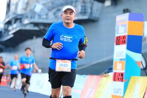 BIB: 9600
                            <button type="button" onclick="openModal(3123899)" class="btn btn-primary btn-sm float-right btn-popup" data-toggle="modal" data-target=".modal-high-quality">
                        <i class="fas fa-shopping-cart"></i> Add to Cart
                    </button>
                                            <button type="button" onclick="isThisMe(3123899, true)" class="btn btn-success btn-sm float-right btn-popup btn-isme hidden" data-toggle="tooltip" data-placement="bottom" title="นี่คือรูปของคุณใช่ไหม คลิกที่นี่เพื่อเอาเข้าอัลบั้ม">
                        <i class="fas fa-plus"></i> Add to album
                    </button>
                    <button type="button" onclick="isThisMe(3123899, false)" class="btn btn-warning btn-sm float-right btn-popup btn-isnotme hidden">
                        <i class="fas fa-ban"></i> Remove from album
                    </button>