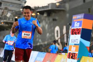 BIB: 9468, 
                            <button type="button" onclick="openModal(3132415)" class="btn btn-primary btn-sm float-right btn-popup" data-toggle="modal" data-target=".modal-high-quality">
                        <i class="fas fa-shopping-cart"></i> Add to Cart
                    </button>
                                            <button type="button" onclick="isThisMe(3132415, true)" class="btn btn-success btn-sm float-right btn-popup btn-isme hidden" data-toggle="tooltip" data-placement="bottom" title="นี่คือรูปของคุณใช่ไหม คลิกที่นี่เพื่อเอาเข้าอัลบั้ม">
                        <i class="fas fa-plus"></i> Add to album
                    </button>
                    <button type="button" onclick="isThisMe(3132415, false)" class="btn btn-warning btn-sm float-right btn-popup btn-isnotme hidden">
                        <i class="fas fa-ban"></i> Remove from album
                    </button>