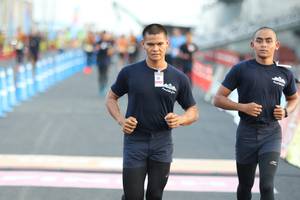 BIB: 
                            <button type="button" onclick="openModal(3114145)" class="btn btn-primary btn-sm float-right btn-popup" data-toggle="modal" data-target=".modal-high-quality">
                        <i class="fas fa-shopping-cart"></i> Add to Cart
                    </button>
                                            <button type="button" onclick="isThisMe(3114145, true)" class="btn btn-success btn-sm float-right btn-popup btn-isme hidden" data-toggle="tooltip" data-placement="bottom" title="นี่คือรูปของคุณใช่ไหม คลิกที่นี่เพื่อเอาเข้าอัลบั้ม">
                        <i class="fas fa-plus"></i> Add to album
                    </button>
                    <button type="button" onclick="isThisMe(3114145, false)" class="btn btn-warning btn-sm float-right btn-popup btn-isnotme hidden">
                        <i class="fas fa-ban"></i> Remove from album
                    </button>