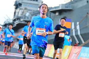 BIB: 8439
                            <button type="button" onclick="openModal(3130334)" class="btn btn-primary btn-sm float-right btn-popup" data-toggle="modal" data-target=".modal-high-quality">
                        <i class="fas fa-shopping-cart"></i> Add to Cart
                    </button>
                                            <button type="button" onclick="isThisMe(3130334, true)" class="btn btn-success btn-sm float-right btn-popup btn-isme hidden" data-toggle="tooltip" data-placement="bottom" title="นี่คือรูปของคุณใช่ไหม คลิกที่นี่เพื่อเอาเข้าอัลบั้ม">
                        <i class="fas fa-plus"></i> Add to album
                    </button>
                    <button type="button" onclick="isThisMe(3130334, false)" class="btn btn-warning btn-sm float-right btn-popup btn-isnotme hidden">
                        <i class="fas fa-ban"></i> Remove from album
                    </button>