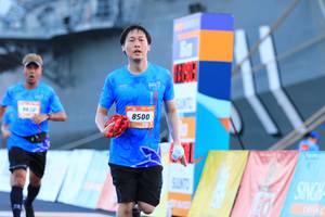 BIB: 8500
                            <button type="button" onclick="openModal(3123922)" class="btn btn-primary btn-sm float-right btn-popup" data-toggle="modal" data-target=".modal-high-quality">
                        <i class="fas fa-shopping-cart"></i> Add to Cart
                    </button>
                                            <button type="button" onclick="isThisMe(3123922, true)" class="btn btn-success btn-sm float-right btn-popup btn-isme hidden" data-toggle="tooltip" data-placement="bottom" title="นี่คือรูปของคุณใช่ไหม คลิกที่นี่เพื่อเอาเข้าอัลบั้ม">
                        <i class="fas fa-plus"></i> Add to album
                    </button>
                    <button type="button" onclick="isThisMe(3123922, false)" class="btn btn-warning btn-sm float-right btn-popup btn-isnotme hidden">
                        <i class="fas fa-ban"></i> Remove from album
                    </button>