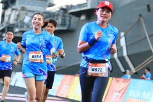 BIB: 8954, 953, 8972, 
                            <button type="button" onclick="openModal(3130631)" class="btn btn-primary btn-sm float-right btn-popup" data-toggle="modal" data-target=".modal-high-quality">
                        <i class="fas fa-shopping-cart"></i> Add to Cart
                    </button>
                                            <button type="button" onclick="isThisMe(3130631, true)" class="btn btn-success btn-sm float-right btn-popup btn-isme hidden" data-toggle="tooltip" data-placement="bottom" title="นี่คือรูปของคุณใช่ไหม คลิกที่นี่เพื่อเอาเข้าอัลบั้ม">
                        <i class="fas fa-plus"></i> Add to album
                    </button>
                    <button type="button" onclick="isThisMe(3130631, false)" class="btn btn-warning btn-sm float-right btn-popup btn-isnotme hidden">
                        <i class="fas fa-ban"></i> Remove from album
                    </button>