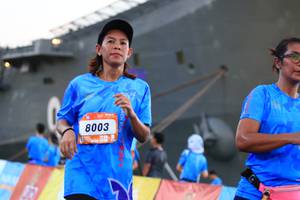 BIB: 8003, 
                            <button type="button" onclick="openModal(3131980)" class="btn btn-primary btn-sm float-right btn-popup" data-toggle="modal" data-target=".modal-high-quality">
                        <i class="fas fa-shopping-cart"></i> Add to Cart
                    </button>
                                            <button type="button" onclick="isThisMe(3131980, true)" class="btn btn-success btn-sm float-right btn-popup btn-isme hidden" data-toggle="tooltip" data-placement="bottom" title="นี่คือรูปของคุณใช่ไหม คลิกที่นี่เพื่อเอาเข้าอัลบั้ม">
                        <i class="fas fa-plus"></i> Add to album
                    </button>
                    <button type="button" onclick="isThisMe(3131980, false)" class="btn btn-warning btn-sm float-right btn-popup btn-isnotme hidden">
                        <i class="fas fa-ban"></i> Remove from album
                    </button>