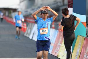 BIB: 9875
                            <button type="button" onclick="openModal(3113817)" class="btn btn-primary btn-sm float-right btn-popup" data-toggle="modal" data-target=".modal-high-quality">
                        <i class="fas fa-shopping-cart"></i> Add to Cart
                    </button>
                                            <button type="button" onclick="isThisMe(3113817, true)" class="btn btn-success btn-sm float-right btn-popup btn-isme hidden" data-toggle="tooltip" data-placement="bottom" title="นี่คือรูปของคุณใช่ไหม คลิกที่นี่เพื่อเอาเข้าอัลบั้ม">
                        <i class="fas fa-plus"></i> Add to album
                    </button>
                    <button type="button" onclick="isThisMe(3113817, false)" class="btn btn-warning btn-sm float-right btn-popup btn-isnotme hidden">
                        <i class="fas fa-ban"></i> Remove from album
                    </button>