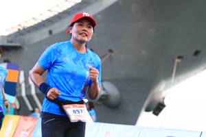 BIB: 897
                            <button type="button" onclick="openModal(3130639)" class="btn btn-primary btn-sm float-right btn-popup" data-toggle="modal" data-target=".modal-high-quality">
                        <i class="fas fa-shopping-cart"></i> Add to Cart
                    </button>
                                            <button type="button" onclick="isThisMe(3130639, true)" class="btn btn-success btn-sm float-right btn-popup btn-isme hidden" data-toggle="tooltip" data-placement="bottom" title="นี่คือรูปของคุณใช่ไหม คลิกที่นี่เพื่อเอาเข้าอัลบั้ม">
                        <i class="fas fa-plus"></i> Add to album
                    </button>
                    <button type="button" onclick="isThisMe(3130639, false)" class="btn btn-warning btn-sm float-right btn-popup btn-isnotme hidden">
                        <i class="fas fa-ban"></i> Remove from album
                    </button>