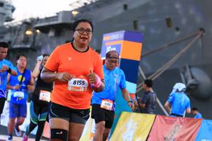 BIB: 8155
                            <button type="button" onclick="openModal(3132020)" class="btn btn-primary btn-sm float-right btn-popup" data-toggle="modal" data-target=".modal-high-quality">
                        <i class="fas fa-shopping-cart"></i> Add to Cart
                    </button>
                                            <button type="button" onclick="isThisMe(3132020, true)" class="btn btn-success btn-sm float-right btn-popup btn-isme hidden" data-toggle="tooltip" data-placement="bottom" title="นี่คือรูปของคุณใช่ไหม คลิกที่นี่เพื่อเอาเข้าอัลบั้ม">
                        <i class="fas fa-plus"></i> Add to album
                    </button>
                    <button type="button" onclick="isThisMe(3132020, false)" class="btn btn-warning btn-sm float-right btn-popup btn-isnotme hidden">
                        <i class="fas fa-ban"></i> Remove from album
                    </button>