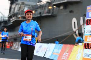 BIB: 9031
                            <button type="button" onclick="openModal(3131573)" class="btn btn-primary btn-sm float-right btn-popup" data-toggle="modal" data-target=".modal-high-quality">
                        <i class="fas fa-shopping-cart"></i> Add to Cart
                    </button>
                                            <button type="button" onclick="isThisMe(3131573, true)" class="btn btn-success btn-sm float-right btn-popup btn-isme hidden" data-toggle="tooltip" data-placement="bottom" title="นี่คือรูปของคุณใช่ไหม คลิกที่นี่เพื่อเอาเข้าอัลบั้ม">
                        <i class="fas fa-plus"></i> Add to album
                    </button>
                    <button type="button" onclick="isThisMe(3131573, false)" class="btn btn-warning btn-sm float-right btn-popup btn-isnotme hidden">
                        <i class="fas fa-ban"></i> Remove from album
                    </button>