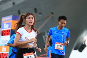 BIB: 8149, 575
                            <button type="button" onclick="openModal(3131133)" class="btn btn-primary btn-sm float-right btn-popup" data-toggle="modal" data-target=".modal-high-quality">
                        <i class="fas fa-shopping-cart"></i> Add to Cart
                    </button>
                                            <button type="button" onclick="isThisMe(3131133, true)" class="btn btn-success btn-sm float-right btn-popup btn-isme hidden" data-toggle="tooltip" data-placement="bottom" title="นี่คือรูปของคุณใช่ไหม คลิกที่นี่เพื่อเอาเข้าอัลบั้ม">
                        <i class="fas fa-plus"></i> Add to album
                    </button>
                    <button type="button" onclick="isThisMe(3131133, false)" class="btn btn-warning btn-sm float-right btn-popup btn-isnotme hidden">
                        <i class="fas fa-ban"></i> Remove from album
                    </button>