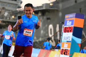 BIB: 9468, 
                            <button type="button" onclick="openModal(3132413)" class="btn btn-primary btn-sm float-right btn-popup" data-toggle="modal" data-target=".modal-high-quality">
                        <i class="fas fa-shopping-cart"></i> Add to Cart
                    </button>
                                            <button type="button" onclick="isThisMe(3132413, true)" class="btn btn-success btn-sm float-right btn-popup btn-isme hidden" data-toggle="tooltip" data-placement="bottom" title="นี่คือรูปของคุณใช่ไหม คลิกที่นี่เพื่อเอาเข้าอัลบั้ม">
                        <i class="fas fa-plus"></i> Add to album
                    </button>
                    <button type="button" onclick="isThisMe(3132413, false)" class="btn btn-warning btn-sm float-right btn-popup btn-isnotme hidden">
                        <i class="fas fa-ban"></i> Remove from album
                    </button>