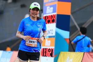 BIB: 9891
                            <button type="button" onclick="openModal(3131273)" class="btn btn-primary btn-sm float-right btn-popup" data-toggle="modal" data-target=".modal-high-quality">
                        <i class="fas fa-shopping-cart"></i> Add to Cart
                    </button>
                                            <button type="button" onclick="isThisMe(3131273, true)" class="btn btn-success btn-sm float-right btn-popup btn-isme hidden" data-toggle="tooltip" data-placement="bottom" title="นี่คือรูปของคุณใช่ไหม คลิกที่นี่เพื่อเอาเข้าอัลบั้ม">
                        <i class="fas fa-plus"></i> Add to album
                    </button>
                    <button type="button" onclick="isThisMe(3131273, false)" class="btn btn-warning btn-sm float-right btn-popup btn-isnotme hidden">
                        <i class="fas fa-ban"></i> Remove from album
                    </button>