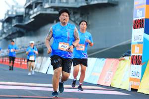 BIB: 391, 8157
                            <button type="button" onclick="openModal(3124136)" class="btn btn-primary btn-sm float-right btn-popup" data-toggle="modal" data-target=".modal-high-quality">
                        <i class="fas fa-shopping-cart"></i> Add to Cart
                    </button>
                                            <button type="button" onclick="isThisMe(3124136, true)" class="btn btn-success btn-sm float-right btn-popup btn-isme hidden" data-toggle="tooltip" data-placement="bottom" title="นี่คือรูปของคุณใช่ไหม คลิกที่นี่เพื่อเอาเข้าอัลบั้ม">
                        <i class="fas fa-plus"></i> Add to album
                    </button>
                    <button type="button" onclick="isThisMe(3124136, false)" class="btn btn-warning btn-sm float-right btn-popup btn-isnotme hidden">
                        <i class="fas fa-ban"></i> Remove from album
                    </button>