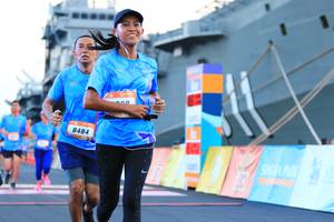 BIB: 8484
                            <button type="button" onclick="openModal(3123771)" class="btn btn-primary btn-sm float-right btn-popup" data-toggle="modal" data-target=".modal-high-quality">
                        <i class="fas fa-shopping-cart"></i> Add to Cart
                    </button>
                                            <button type="button" onclick="isThisMe(3123771, true)" class="btn btn-success btn-sm float-right btn-popup btn-isme hidden" data-toggle="tooltip" data-placement="bottom" title="นี่คือรูปของคุณใช่ไหม คลิกที่นี่เพื่อเอาเข้าอัลบั้ม">
                        <i class="fas fa-plus"></i> Add to album
                    </button>
                    <button type="button" onclick="isThisMe(3123771, false)" class="btn btn-warning btn-sm float-right btn-popup btn-isnotme hidden">
                        <i class="fas fa-ban"></i> Remove from album
                    </button>