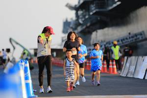 BIB: 
                            <button type="button" onclick="openModal(3113005)" class="btn btn-primary btn-sm float-right btn-popup" data-toggle="modal" data-target=".modal-high-quality">
                        <i class="fas fa-shopping-cart"></i> Add to Cart
                    </button>
                                            <button type="button" onclick="isThisMe(3113005, true)" class="btn btn-success btn-sm float-right btn-popup btn-isme hidden" data-toggle="tooltip" data-placement="bottom" title="นี่คือรูปของคุณใช่ไหม คลิกที่นี่เพื่อเอาเข้าอัลบั้ม">
                        <i class="fas fa-plus"></i> Add to album
                    </button>
                    <button type="button" onclick="isThisMe(3113005, false)" class="btn btn-warning btn-sm float-right btn-popup btn-isnotme hidden">
                        <i class="fas fa-ban"></i> Remove from album
                    </button>