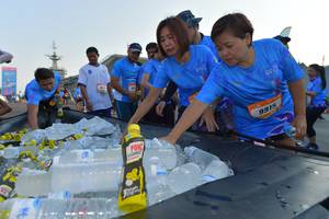 BIB: 9915
                            <button type="button" onclick="openModal(3089723)" class="btn btn-primary btn-sm float-right btn-popup" data-toggle="modal" data-target=".modal-high-quality">
                        <i class="fas fa-shopping-cart"></i> Add to Cart
                    </button>
                                            <button type="button" onclick="isThisMe(3089723, true)" class="btn btn-success btn-sm float-right btn-popup btn-isme hidden" data-toggle="tooltip" data-placement="bottom" title="นี่คือรูปของคุณใช่ไหม คลิกที่นี่เพื่อเอาเข้าอัลบั้ม">
                        <i class="fas fa-plus"></i> Add to album
                    </button>
                    <button type="button" onclick="isThisMe(3089723, false)" class="btn btn-warning btn-sm float-right btn-popup btn-isnotme hidden">
                        <i class="fas fa-ban"></i> Remove from album
                    </button>