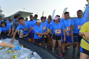 BIB: 8409, 922, 9865
                            <button type="button" onclick="openModal(3089638)" class="btn btn-primary btn-sm float-right btn-popup" data-toggle="modal" data-target=".modal-high-quality">
                        <i class="fas fa-shopping-cart"></i> Add to Cart
                    </button>
                                            <button type="button" onclick="isThisMe(3089638, true)" class="btn btn-success btn-sm float-right btn-popup btn-isme hidden" data-toggle="tooltip" data-placement="bottom" title="นี่คือรูปของคุณใช่ไหม คลิกที่นี่เพื่อเอาเข้าอัลบั้ม">
                        <i class="fas fa-plus"></i> Add to album
                    </button>
                    <button type="button" onclick="isThisMe(3089638, false)" class="btn btn-warning btn-sm float-right btn-popup btn-isnotme hidden">
                        <i class="fas fa-ban"></i> Remove from album
                    </button>