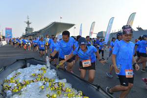 BIB: 8261, 826
                            <button type="button" onclick="openModal(3089531)" class="btn btn-primary btn-sm float-right btn-popup" data-toggle="modal" data-target=".modal-high-quality">
                        <i class="fas fa-shopping-cart"></i> Add to Cart
                    </button>
                                            <button type="button" onclick="isThisMe(3089531, true)" class="btn btn-success btn-sm float-right btn-popup btn-isme hidden" data-toggle="tooltip" data-placement="bottom" title="นี่คือรูปของคุณใช่ไหม คลิกที่นี่เพื่อเอาเข้าอัลบั้ม">
                        <i class="fas fa-plus"></i> Add to album
                    </button>
                    <button type="button" onclick="isThisMe(3089531, false)" class="btn btn-warning btn-sm float-right btn-popup btn-isnotme hidden">
                        <i class="fas fa-ban"></i> Remove from album
                    </button>