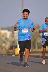 BIB: 6868, 678
                            <button type="button" onclick="openModal(3116475)" class="btn btn-primary btn-sm float-right btn-popup" data-toggle="modal" data-target=".modal-high-quality">
                        <i class="fas fa-shopping-cart"></i> Add to Cart
                    </button>
                                            <button type="button" onclick="isThisMe(3116475, true)" class="btn btn-success btn-sm float-right btn-popup btn-isme hidden" data-toggle="tooltip" data-placement="bottom" title="นี่คือรูปของคุณใช่ไหม คลิกที่นี่เพื่อเอาเข้าอัลบั้ม">
                        <i class="fas fa-plus"></i> Add to album
                    </button>
                    <button type="button" onclick="isThisMe(3116475, false)" class="btn btn-warning btn-sm float-right btn-popup btn-isnotme hidden">
                        <i class="fas fa-ban"></i> Remove from album
                    </button>