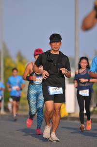 BIB: 204
                            <button type="button" onclick="openModal(3117024)" class="btn btn-primary btn-sm float-right btn-popup" data-toggle="modal" data-target=".modal-high-quality">
                        <i class="fas fa-shopping-cart"></i> Add to Cart
                    </button>
                                            <button type="button" onclick="isThisMe(3117024, true)" class="btn btn-success btn-sm float-right btn-popup btn-isme hidden" data-toggle="tooltip" data-placement="bottom" title="นี่คือรูปของคุณใช่ไหม คลิกที่นี่เพื่อเอาเข้าอัลบั้ม">
                        <i class="fas fa-plus"></i> Add to album
                    </button>
                    <button type="button" onclick="isThisMe(3117024, false)" class="btn btn-warning btn-sm float-right btn-popup btn-isnotme hidden">
                        <i class="fas fa-ban"></i> Remove from album
                    </button>