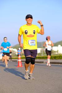 BIB: 6955
                            <button type="button" onclick="openModal(3126091)" class="btn btn-primary btn-sm float-right btn-popup" data-toggle="modal" data-target=".modal-high-quality">
                        <i class="fas fa-shopping-cart"></i> Add to Cart
                    </button>
                                            <button type="button" onclick="isThisMe(3126091, true)" class="btn btn-success btn-sm float-right btn-popup btn-isme hidden" data-toggle="tooltip" data-placement="bottom" title="นี่คือรูปของคุณใช่ไหม คลิกที่นี่เพื่อเอาเข้าอัลบั้ม">
                        <i class="fas fa-plus"></i> Add to album
                    </button>
                    <button type="button" onclick="isThisMe(3126091, false)" class="btn btn-warning btn-sm float-right btn-popup btn-isnotme hidden">
                        <i class="fas fa-ban"></i> Remove from album
                    </button>