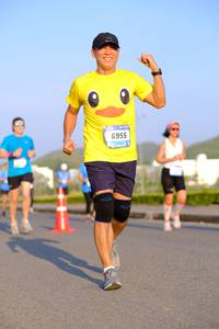 BIB: 6955
                            <button type="button" onclick="openModal(3126094)" class="btn btn-primary btn-sm float-right btn-popup" data-toggle="modal" data-target=".modal-high-quality">
                        <i class="fas fa-shopping-cart"></i> Add to Cart
                    </button>
                                            <button type="button" onclick="isThisMe(3126094, true)" class="btn btn-success btn-sm float-right btn-popup btn-isme hidden" data-toggle="tooltip" data-placement="bottom" title="นี่คือรูปของคุณใช่ไหม คลิกที่นี่เพื่อเอาเข้าอัลบั้ม">
                        <i class="fas fa-plus"></i> Add to album
                    </button>
                    <button type="button" onclick="isThisMe(3126094, false)" class="btn btn-warning btn-sm float-right btn-popup btn-isnotme hidden">
                        <i class="fas fa-ban"></i> Remove from album
                    </button>