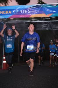 BIB: 46150, 6720, 6831
                            <button type="button" onclick="openModal(3375055)" class="btn btn-primary btn-sm float-right btn-popup" data-toggle="modal" data-target=".modal-high-quality">
                        <i class="fas fa-shopping-cart"></i> Add to Cart
                    </button>
                                            <button type="button" onclick="isThisMe(3375055, true)" class="btn btn-success btn-sm float-right btn-popup btn-isme hidden" data-toggle="tooltip" data-placement="bottom" title="นี่คือรูปของคุณใช่ไหม คลิกที่นี่เพื่อเอาเข้าอัลบั้ม">
                        <i class="fas fa-plus"></i> Add to album
                    </button>
                    <button type="button" onclick="isThisMe(3375055, false)" class="btn btn-warning btn-sm float-right btn-popup btn-isnotme hidden">
                        <i class="fas fa-ban"></i> Remove from album
                    </button>