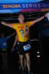 BIB: 624
                            <button type="button" onclick="openModal(3377590)" class="btn btn-primary btn-sm float-right btn-popup" data-toggle="modal" data-target=".modal-high-quality">
                        <i class="fas fa-shopping-cart"></i> Add to Cart
                    </button>
                                            <button type="button" onclick="isThisMe(3377590, true)" class="btn btn-success btn-sm float-right btn-popup btn-isme hidden" data-toggle="tooltip" data-placement="bottom" title="นี่คือรูปของคุณใช่ไหม คลิกที่นี่เพื่อเอาเข้าอัลบั้ม">
                        <i class="fas fa-plus"></i> Add to album
                    </button>
                    <button type="button" onclick="isThisMe(3377590, false)" class="btn btn-warning btn-sm float-right btn-popup btn-isnotme hidden">
                        <i class="fas fa-ban"></i> Remove from album
                    </button>