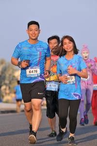 BIB: 6476, 6791
                            <button type="button" onclick="openModal(3119593)" class="btn btn-primary btn-sm float-right btn-popup" data-toggle="modal" data-target=".modal-high-quality">
                        <i class="fas fa-shopping-cart"></i> Add to Cart
                    </button>
                                            <button type="button" onclick="isThisMe(3119593, true)" class="btn btn-success btn-sm float-right btn-popup btn-isme hidden" data-toggle="tooltip" data-placement="bottom" title="นี่คือรูปของคุณใช่ไหม คลิกที่นี่เพื่อเอาเข้าอัลบั้ม">
                        <i class="fas fa-plus"></i> Add to album
                    </button>
                    <button type="button" onclick="isThisMe(3119593, false)" class="btn btn-warning btn-sm float-right btn-popup btn-isnotme hidden">
                        <i class="fas fa-ban"></i> Remove from album
                    </button>