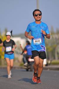 BIB: 6606
                            <button type="button" onclick="openModal(3111844)" class="btn btn-primary btn-sm float-right btn-popup" data-toggle="modal" data-target=".modal-high-quality">
                        <i class="fas fa-shopping-cart"></i> Add to Cart
                    </button>
                                            <button type="button" onclick="isThisMe(3111844, true)" class="btn btn-success btn-sm float-right btn-popup btn-isme hidden" data-toggle="tooltip" data-placement="bottom" title="นี่คือรูปของคุณใช่ไหม คลิกที่นี่เพื่อเอาเข้าอัลบั้ม">
                        <i class="fas fa-plus"></i> Add to album
                    </button>
                    <button type="button" onclick="isThisMe(3111844, false)" class="btn btn-warning btn-sm float-right btn-popup btn-isnotme hidden">
                        <i class="fas fa-ban"></i> Remove from album
                    </button>