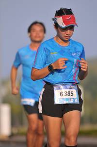 BIB: 6385
                            <button type="button" onclick="openModal(3116374)" class="btn btn-primary btn-sm float-right btn-popup" data-toggle="modal" data-target=".modal-high-quality">
                        <i class="fas fa-shopping-cart"></i> Add to Cart
                    </button>
                                            <button type="button" onclick="isThisMe(3116374, true)" class="btn btn-success btn-sm float-right btn-popup btn-isme hidden" data-toggle="tooltip" data-placement="bottom" title="นี่คือรูปของคุณใช่ไหม คลิกที่นี่เพื่อเอาเข้าอัลบั้ม">
                        <i class="fas fa-plus"></i> Add to album
                    </button>
                    <button type="button" onclick="isThisMe(3116374, false)" class="btn btn-warning btn-sm float-right btn-popup btn-isnotme hidden">
                        <i class="fas fa-ban"></i> Remove from album
                    </button>