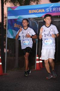 BIB: 6775, 6777
                            <button type="button" onclick="openModal(3375034)" class="btn btn-primary btn-sm float-right btn-popup" data-toggle="modal" data-target=".modal-high-quality">
                        <i class="fas fa-shopping-cart"></i> Add to Cart
                    </button>
                                            <button type="button" onclick="isThisMe(3375034, true)" class="btn btn-success btn-sm float-right btn-popup btn-isme hidden" data-toggle="tooltip" data-placement="bottom" title="นี่คือรูปของคุณใช่ไหม คลิกที่นี่เพื่อเอาเข้าอัลบั้ม">
                        <i class="fas fa-plus"></i> Add to album
                    </button>
                    <button type="button" onclick="isThisMe(3375034, false)" class="btn btn-warning btn-sm float-right btn-popup btn-isnotme hidden">
                        <i class="fas fa-ban"></i> Remove from album
                    </button>