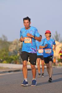 BIB: 9458, 8134
                            <button type="button" onclick="openModal(3119242)" class="btn btn-primary btn-sm float-right btn-popup" data-toggle="modal" data-target=".modal-high-quality">
                        <i class="fas fa-shopping-cart"></i> Add to Cart
                    </button>
                                            <button type="button" onclick="isThisMe(3119242, true)" class="btn btn-success btn-sm float-right btn-popup btn-isme hidden" data-toggle="tooltip" data-placement="bottom" title="นี่คือรูปของคุณใช่ไหม คลิกที่นี่เพื่อเอาเข้าอัลบั้ม">
                        <i class="fas fa-plus"></i> Add to album
                    </button>
                    <button type="button" onclick="isThisMe(3119242, false)" class="btn btn-warning btn-sm float-right btn-popup btn-isnotme hidden">
                        <i class="fas fa-ban"></i> Remove from album
                    </button>