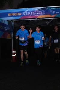 BIB: 6573, 672, 6321
                            <button type="button" onclick="openModal(3375612)" class="btn btn-primary btn-sm float-right btn-popup" data-toggle="modal" data-target=".modal-high-quality">
                        <i class="fas fa-shopping-cart"></i> Add to Cart
                    </button>
                                            <button type="button" onclick="isThisMe(3375612, true)" class="btn btn-success btn-sm float-right btn-popup btn-isme hidden" data-toggle="tooltip" data-placement="bottom" title="นี่คือรูปของคุณใช่ไหม คลิกที่นี่เพื่อเอาเข้าอัลบั้ม">
                        <i class="fas fa-plus"></i> Add to album
                    </button>
                    <button type="button" onclick="isThisMe(3375612, false)" class="btn btn-warning btn-sm float-right btn-popup btn-isnotme hidden">
                        <i class="fas fa-ban"></i> Remove from album
                    </button>