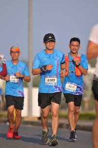 BIB: 6189, 6011
                            <button type="button" onclick="openModal(3117166)" class="btn btn-primary btn-sm float-right btn-popup" data-toggle="modal" data-target=".modal-high-quality">
                        <i class="fas fa-shopping-cart"></i> Add to Cart
                    </button>
                                            <button type="button" onclick="isThisMe(3117166, true)" class="btn btn-success btn-sm float-right btn-popup btn-isme hidden" data-toggle="tooltip" data-placement="bottom" title="นี่คือรูปของคุณใช่ไหม คลิกที่นี่เพื่อเอาเข้าอัลบั้ม">
                        <i class="fas fa-plus"></i> Add to album
                    </button>
                    <button type="button" onclick="isThisMe(3117166, false)" class="btn btn-warning btn-sm float-right btn-popup btn-isnotme hidden">
                        <i class="fas fa-ban"></i> Remove from album
                    </button>