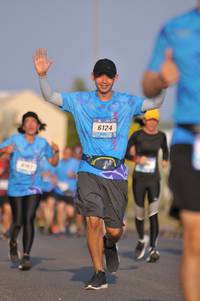 BIB: 6124
                            <button type="button" onclick="openModal(3117192)" class="btn btn-primary btn-sm float-right btn-popup" data-toggle="modal" data-target=".modal-high-quality">
                        <i class="fas fa-shopping-cart"></i> Add to Cart
                    </button>
                                            <button type="button" onclick="isThisMe(3117192, true)" class="btn btn-success btn-sm float-right btn-popup btn-isme hidden" data-toggle="tooltip" data-placement="bottom" title="นี่คือรูปของคุณใช่ไหม คลิกที่นี่เพื่อเอาเข้าอัลบั้ม">
                        <i class="fas fa-plus"></i> Add to album
                    </button>
                    <button type="button" onclick="isThisMe(3117192, false)" class="btn btn-warning btn-sm float-right btn-popup btn-isnotme hidden">
                        <i class="fas fa-ban"></i> Remove from album
                    </button>