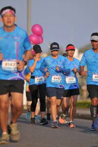 BIB: 6402, 6174, 7211
                            <button type="button" onclick="openModal(3117543)" class="btn btn-primary btn-sm float-right btn-popup" data-toggle="modal" data-target=".modal-high-quality">
                        <i class="fas fa-shopping-cart"></i> Add to Cart
                    </button>
                                            <button type="button" onclick="isThisMe(3117543, true)" class="btn btn-success btn-sm float-right btn-popup btn-isme hidden" data-toggle="tooltip" data-placement="bottom" title="นี่คือรูปของคุณใช่ไหม คลิกที่นี่เพื่อเอาเข้าอัลบั้ม">
                        <i class="fas fa-plus"></i> Add to album
                    </button>
                    <button type="button" onclick="isThisMe(3117543, false)" class="btn btn-warning btn-sm float-right btn-popup btn-isnotme hidden">
                        <i class="fas fa-ban"></i> Remove from album
                    </button>