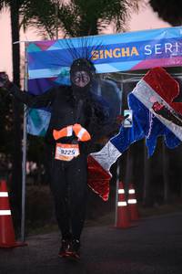 BIB: 9225, 
                            <button type="button" onclick="openModal(3374824)" class="btn btn-primary btn-sm float-right btn-popup" data-toggle="modal" data-target=".modal-high-quality">
                        <i class="fas fa-shopping-cart"></i> Add to Cart
                    </button>
                                            <button type="button" onclick="isThisMe(3374824, true)" class="btn btn-success btn-sm float-right btn-popup btn-isme hidden" data-toggle="tooltip" data-placement="bottom" title="นี่คือรูปของคุณใช่ไหม คลิกที่นี่เพื่อเอาเข้าอัลบั้ม">
                        <i class="fas fa-plus"></i> Add to album
                    </button>
                    <button type="button" onclick="isThisMe(3374824, false)" class="btn btn-warning btn-sm float-right btn-popup btn-isnotme hidden">
                        <i class="fas fa-ban"></i> Remove from album
                    </button>