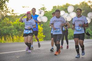 BIB: 108, 101, 112
                            <button type="button" onclick="openModal(3267402)" class="btn btn-primary btn-sm float-right btn-popup" data-toggle="modal" data-target=".modal-high-quality">
                        <i class="fas fa-shopping-cart"></i> Add to Cart
                    </button>
                                            <button type="button" onclick="isThisMe(3267402, true)" class="btn btn-success btn-sm float-right btn-popup btn-isme hidden" data-toggle="tooltip" data-placement="bottom" title="นี่คือรูปของคุณใช่ไหม คลิกที่นี่เพื่อเอาเข้าอัลบั้ม">
                        <i class="fas fa-plus"></i> Add to album
                    </button>
                    <button type="button" onclick="isThisMe(3267402, false)" class="btn btn-warning btn-sm float-right btn-popup btn-isnotme hidden">
                        <i class="fas fa-ban"></i> Remove from album
                    </button>