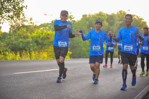 BIB: 6046, 6402, 6047
                            <button type="button" onclick="openModal(3266331)" class="btn btn-primary btn-sm float-right btn-popup" data-toggle="modal" data-target=".modal-high-quality">
                        <i class="fas fa-shopping-cart"></i> Add to Cart
                    </button>
                                            <button type="button" onclick="isThisMe(3266331, true)" class="btn btn-success btn-sm float-right btn-popup btn-isme hidden" data-toggle="tooltip" data-placement="bottom" title="นี่คือรูปของคุณใช่ไหม คลิกที่นี่เพื่อเอาเข้าอัลบั้ม">
                        <i class="fas fa-plus"></i> Add to album
                    </button>
                    <button type="button" onclick="isThisMe(3266331, false)" class="btn btn-warning btn-sm float-right btn-popup btn-isnotme hidden">
                        <i class="fas fa-ban"></i> Remove from album
                    </button>