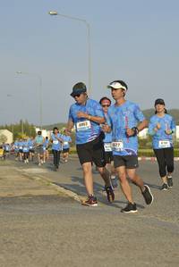 BIB: 6903, 8577, 5705
                            <button type="button" onclick="openModal(3343612)" class="btn btn-primary btn-sm float-right btn-popup" data-toggle="modal" data-target=".modal-high-quality">
                        <i class="fas fa-shopping-cart"></i> Add to Cart
                    </button>
                                            <button type="button" onclick="isThisMe(3343612, true)" class="btn btn-success btn-sm float-right btn-popup btn-isme hidden" data-toggle="tooltip" data-placement="bottom" title="นี่คือรูปของคุณใช่ไหม คลิกที่นี่เพื่อเอาเข้าอัลบั้ม">
                        <i class="fas fa-plus"></i> Add to album
                    </button>
                    <button type="button" onclick="isThisMe(3343612, false)" class="btn btn-warning btn-sm float-right btn-popup btn-isnotme hidden">
                        <i class="fas fa-ban"></i> Remove from album
                    </button>