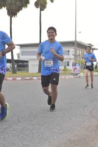 BIB: 526
                            <button type="button" onclick="openModal(3491259)" class="btn btn-primary btn-sm float-right btn-popup" data-toggle="modal" data-target=".modal-high-quality">
                        <i class="fas fa-shopping-cart"></i> Add to Cart
                    </button>
                                            <button type="button" onclick="isThisMe(3491259, true)" class="btn btn-success btn-sm float-right btn-popup btn-isme hidden" data-toggle="tooltip" data-placement="bottom" title="นี่คือรูปของคุณใช่ไหม คลิกที่นี่เพื่อเอาเข้าอัลบั้ม">
                        <i class="fas fa-plus"></i> Add to album
                    </button>
                    <button type="button" onclick="isThisMe(3491259, false)" class="btn btn-warning btn-sm float-right btn-popup btn-isnotme hidden">
                        <i class="fas fa-ban"></i> Remove from album
                    </button>