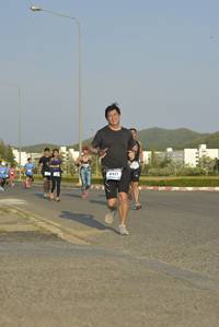 BIB: 642
                            <button type="button" onclick="openModal(3343468)" class="btn btn-primary btn-sm float-right btn-popup" data-toggle="modal" data-target=".modal-high-quality">
                        <i class="fas fa-shopping-cart"></i> Add to Cart
                    </button>
                                            <button type="button" onclick="isThisMe(3343468, true)" class="btn btn-success btn-sm float-right btn-popup btn-isme hidden" data-toggle="tooltip" data-placement="bottom" title="นี่คือรูปของคุณใช่ไหม คลิกที่นี่เพื่อเอาเข้าอัลบั้ม">
                        <i class="fas fa-plus"></i> Add to album
                    </button>
                    <button type="button" onclick="isThisMe(3343468, false)" class="btn btn-warning btn-sm float-right btn-popup btn-isnotme hidden">
                        <i class="fas fa-ban"></i> Remove from album
                    </button>