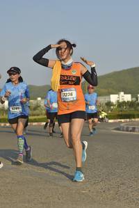 BIB: 7236, 6285
                            <button type="button" onclick="openModal(3344423)" class="btn btn-primary btn-sm float-right btn-popup" data-toggle="modal" data-target=".modal-high-quality">
                        <i class="fas fa-shopping-cart"></i> Add to Cart
                    </button>
                                            <button type="button" onclick="isThisMe(3344423, true)" class="btn btn-success btn-sm float-right btn-popup btn-isme hidden" data-toggle="tooltip" data-placement="bottom" title="นี่คือรูปของคุณใช่ไหม คลิกที่นี่เพื่อเอาเข้าอัลบั้ม">
                        <i class="fas fa-plus"></i> Add to album
                    </button>
                    <button type="button" onclick="isThisMe(3344423, false)" class="btn btn-warning btn-sm float-right btn-popup btn-isnotme hidden">
                        <i class="fas fa-ban"></i> Remove from album
                    </button>