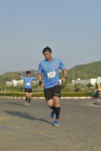 BIB: 6400
                            <button type="button" onclick="openModal(3343418)" class="btn btn-primary btn-sm float-right btn-popup" data-toggle="modal" data-target=".modal-high-quality">
                        <i class="fas fa-shopping-cart"></i> Add to Cart
                    </button>
                                            <button type="button" onclick="isThisMe(3343418, true)" class="btn btn-success btn-sm float-right btn-popup btn-isme hidden" data-toggle="tooltip" data-placement="bottom" title="นี่คือรูปของคุณใช่ไหม คลิกที่นี่เพื่อเอาเข้าอัลบั้ม">
                        <i class="fas fa-plus"></i> Add to album
                    </button>
                    <button type="button" onclick="isThisMe(3343418, false)" class="btn btn-warning btn-sm float-right btn-popup btn-isnotme hidden">
                        <i class="fas fa-ban"></i> Remove from album
                    </button>