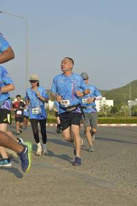 BIB: 130, 842
                            <button type="button" onclick="openModal(3343677)" class="btn btn-primary btn-sm float-right btn-popup" data-toggle="modal" data-target=".modal-high-quality">
                        <i class="fas fa-shopping-cart"></i> Add to Cart
                    </button>
                                            <button type="button" onclick="isThisMe(3343677, true)" class="btn btn-success btn-sm float-right btn-popup btn-isme hidden" data-toggle="tooltip" data-placement="bottom" title="นี่คือรูปของคุณใช่ไหม คลิกที่นี่เพื่อเอาเข้าอัลบั้ม">
                        <i class="fas fa-plus"></i> Add to album
                    </button>
                    <button type="button" onclick="isThisMe(3343677, false)" class="btn btn-warning btn-sm float-right btn-popup btn-isnotme hidden">
                        <i class="fas fa-ban"></i> Remove from album
                    </button>