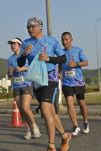 BIB: 6531, 6532
                            <button type="button" onclick="openModal(3345870)" class="btn btn-primary btn-sm float-right btn-popup" data-toggle="modal" data-target=".modal-high-quality">
                        <i class="fas fa-shopping-cart"></i> Add to Cart
                    </button>
                                            <button type="button" onclick="isThisMe(3345870, true)" class="btn btn-success btn-sm float-right btn-popup btn-isme hidden" data-toggle="tooltip" data-placement="bottom" title="นี่คือรูปของคุณใช่ไหม คลิกที่นี่เพื่อเอาเข้าอัลบั้ม">
                        <i class="fas fa-plus"></i> Add to album
                    </button>
                    <button type="button" onclick="isThisMe(3345870, false)" class="btn btn-warning btn-sm float-right btn-popup btn-isnotme hidden">
                        <i class="fas fa-ban"></i> Remove from album
                    </button>