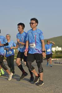 BIB: 242, 186, 6241
                            <button type="button" onclick="openModal(3344473)" class="btn btn-primary btn-sm float-right btn-popup" data-toggle="modal" data-target=".modal-high-quality">
                        <i class="fas fa-shopping-cart"></i> Add to Cart
                    </button>
                                            <button type="button" onclick="isThisMe(3344473, true)" class="btn btn-success btn-sm float-right btn-popup btn-isme hidden" data-toggle="tooltip" data-placement="bottom" title="นี่คือรูปของคุณใช่ไหม คลิกที่นี่เพื่อเอาเข้าอัลบั้ม">
                        <i class="fas fa-plus"></i> Add to album
                    </button>
                    <button type="button" onclick="isThisMe(3344473, false)" class="btn btn-warning btn-sm float-right btn-popup btn-isnotme hidden">
                        <i class="fas fa-ban"></i> Remove from album
                    </button>