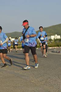 BIB: 569
                            <button type="button" onclick="openModal(3345948)" class="btn btn-primary btn-sm float-right btn-popup" data-toggle="modal" data-target=".modal-high-quality">
                        <i class="fas fa-shopping-cart"></i> Add to Cart
                    </button>
                                            <button type="button" onclick="isThisMe(3345948, true)" class="btn btn-success btn-sm float-right btn-popup btn-isme hidden" data-toggle="tooltip" data-placement="bottom" title="นี่คือรูปของคุณใช่ไหม คลิกที่นี่เพื่อเอาเข้าอัลบั้ม">
                        <i class="fas fa-plus"></i> Add to album
                    </button>
                    <button type="button" onclick="isThisMe(3345948, false)" class="btn btn-warning btn-sm float-right btn-popup btn-isnotme hidden">
                        <i class="fas fa-ban"></i> Remove from album
                    </button>