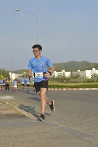 BIB: 203
                            <button type="button" onclick="openModal(3341853)" class="btn btn-primary btn-sm float-right btn-popup" data-toggle="modal" data-target=".modal-high-quality">
                        <i class="fas fa-shopping-cart"></i> Add to Cart
                    </button>
                                            <button type="button" onclick="isThisMe(3341853, true)" class="btn btn-success btn-sm float-right btn-popup btn-isme hidden" data-toggle="tooltip" data-placement="bottom" title="นี่คือรูปของคุณใช่ไหม คลิกที่นี่เพื่อเอาเข้าอัลบั้ม">
                        <i class="fas fa-plus"></i> Add to album
                    </button>
                    <button type="button" onclick="isThisMe(3341853, false)" class="btn btn-warning btn-sm float-right btn-popup btn-isnotme hidden">
                        <i class="fas fa-ban"></i> Remove from album
                    </button>