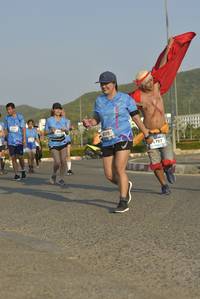 BIB: 6115, 797
                            <button type="button" onclick="openModal(3345101)" class="btn btn-primary btn-sm float-right btn-popup" data-toggle="modal" data-target=".modal-high-quality">
                        <i class="fas fa-shopping-cart"></i> Add to Cart
                    </button>
                                            <button type="button" onclick="isThisMe(3345101, true)" class="btn btn-success btn-sm float-right btn-popup btn-isme hidden" data-toggle="tooltip" data-placement="bottom" title="นี่คือรูปของคุณใช่ไหม คลิกที่นี่เพื่อเอาเข้าอัลบั้ม">
                        <i class="fas fa-plus"></i> Add to album
                    </button>
                    <button type="button" onclick="isThisMe(3345101, false)" class="btn btn-warning btn-sm float-right btn-popup btn-isnotme hidden">
                        <i class="fas fa-ban"></i> Remove from album
                    </button>